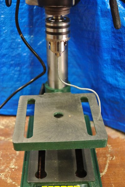 Using bent-wire to align table bent-wire